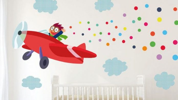 Decora el cuarto de tu bebé con Vinilos